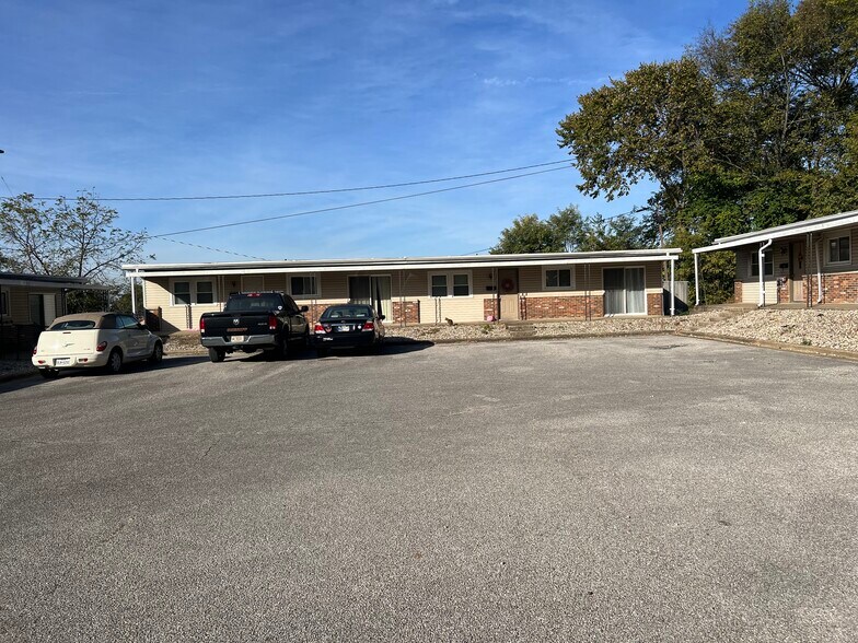 More Photos Of 315 10th St, Tell City Apartments For Sale