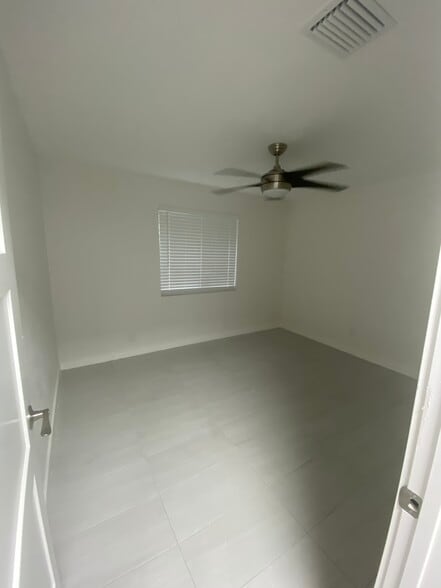 More Photos Of 401 SW 7th Ave, Fort Lauderdale Apartments For Sale