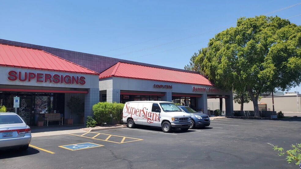 More Photos Of 1335 W University Dr, Tempe General Retail For Lease