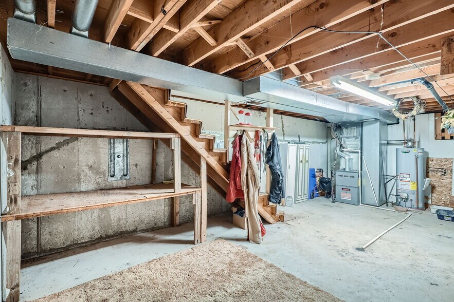 More Photos Of 754 Highway 86, Elizabeth Office For Sale