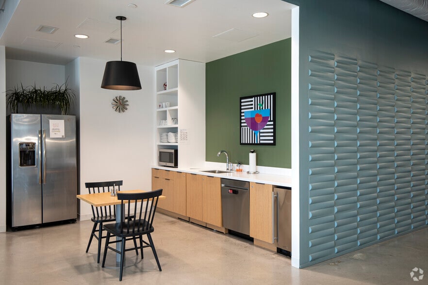 Photo of 6th Floor Ste Coworking Dedicated