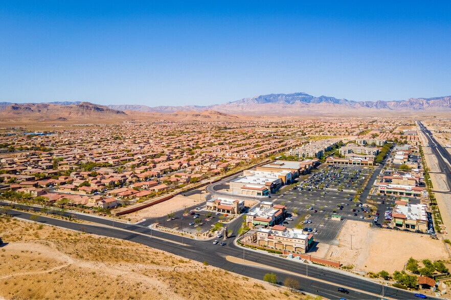 More Photos Of 7955-7995 Blue Diamond Rd, Las Vegas Unknown For Lease