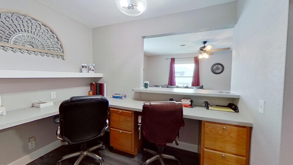 More Photos Of 616 S Sturgeon St, Montgomery City Office Residential For Sale