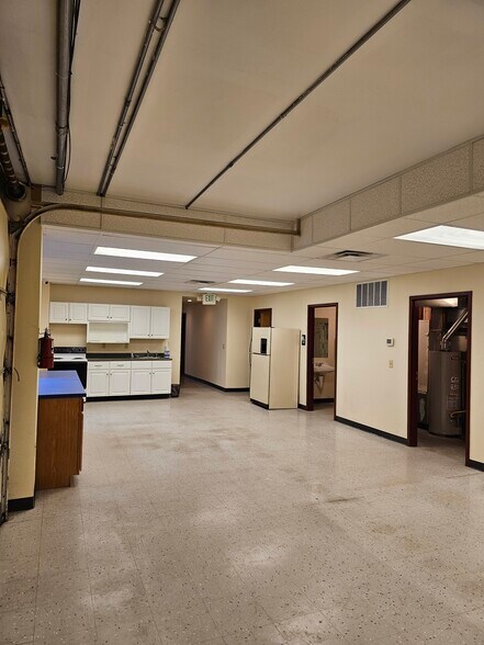 More Photos Of 2336 E Platte Ave, Colorado Springs Industrial For Sale