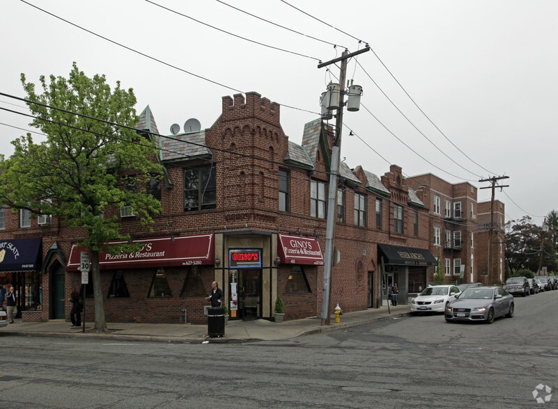 More Photos Of 480 Plandome Rd, Manhasset Storefront Retail Office For Lease