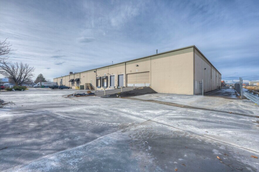 More Photos Of 575-585 Reactor Way, Reno Distribution For Lease