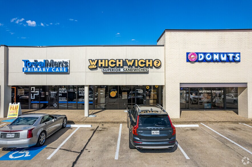 More Photos Of 200-238 W Campbell Rd, Richardson General Retail For Sale