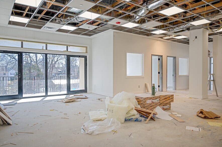 More Photos Of 18 Cox Cro Rd, Toms River Loft Creative Space For Lease