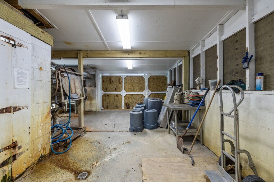 More Photos Of 2383 Hwy 58, Swansboro Restaurant For Sale