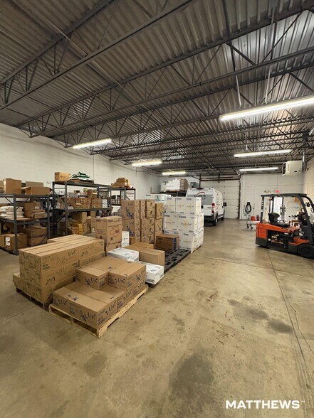 More Photos Of 9360-9378 Hamilton Dr, Mentor Manufacturing For Sale