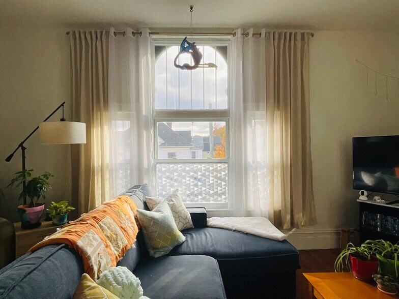 More Photos Of 179 1st St, Pittsfield Office Residential For Sale