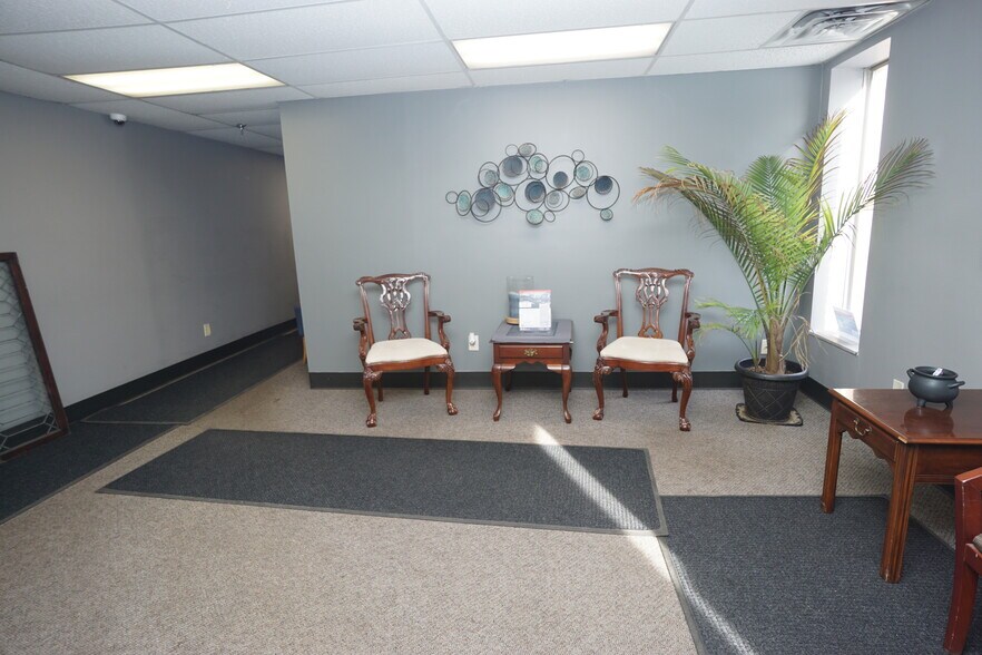 More Photos Of 12950 Haggerty Rd, Belleville Manufacturing For Lease