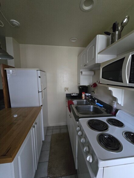 More Photos Of 813 W Berry St, Fort Wayne Apartments For Sale