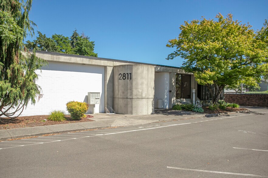 More Photos Of 2811 E Evergreen Blvd, Vancouver Office For Lease