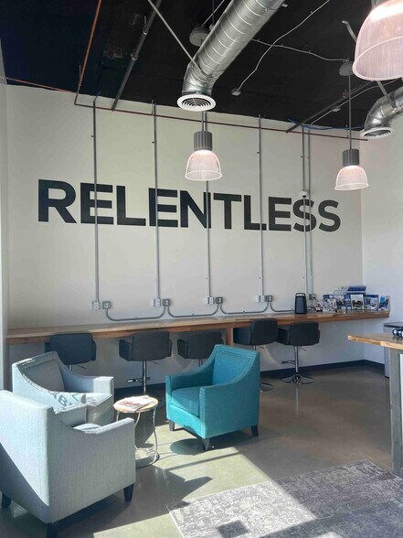 More Photos Of 27559 Newport Rd, Menifee Storefront For Lease