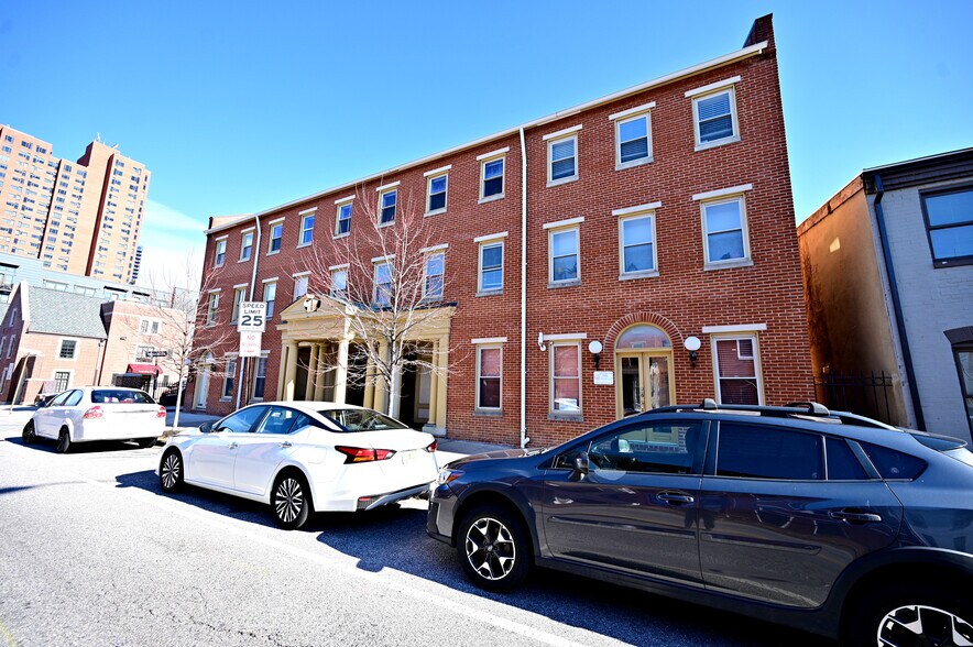 More Photos Of 723 S Charles St, Baltimore Office Residential For Sale