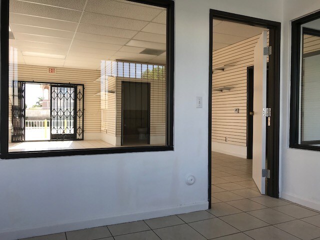 More Photos Of 13250 Rosecrans Ave, Norwalk Storefront For Lease