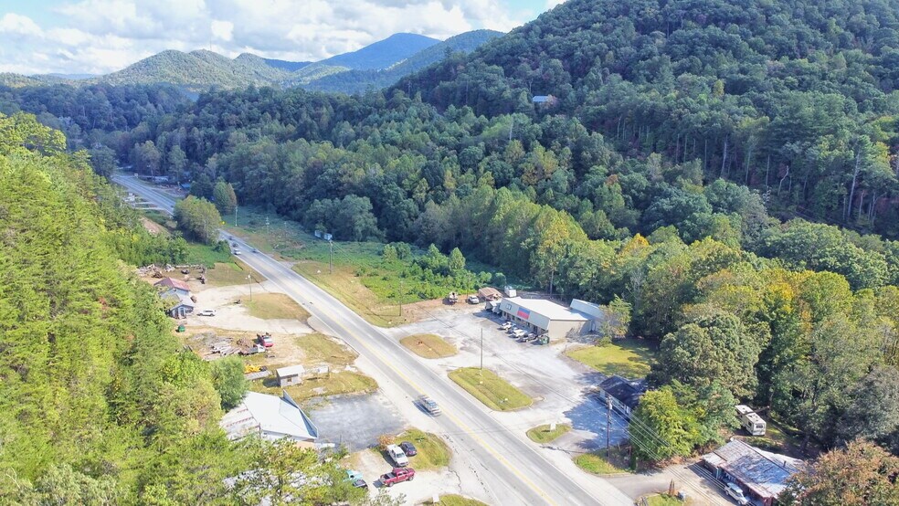 More Photos Of 1552 Highway 441 N, Clayton Office For Sale