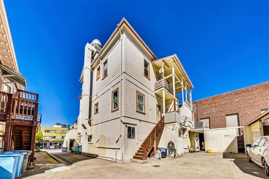 More Photos Of 2811-2815 Telegraph Ave, Berkeley Storefront Retail Residential For Sale