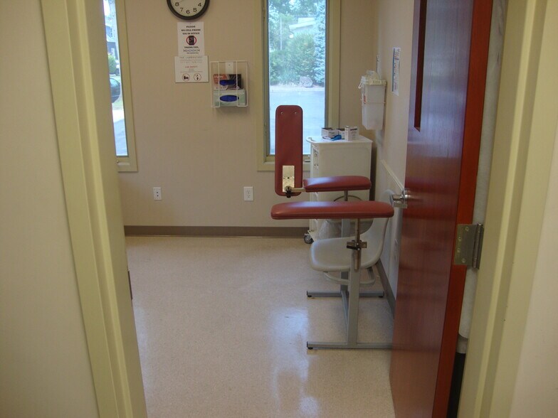 More Photos Of 167 Main St, Metuchen Medical For Lease