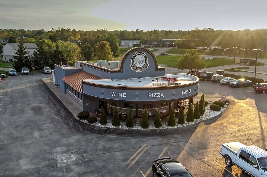 More Photos Of 6765 Dixie Hwy, Fairfield Restaurant For Lease