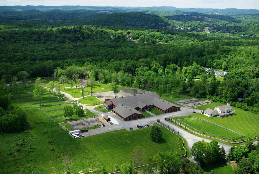 199 Starr Ridge Rd, Brewster, NY 10509 Horse Stables For Sale