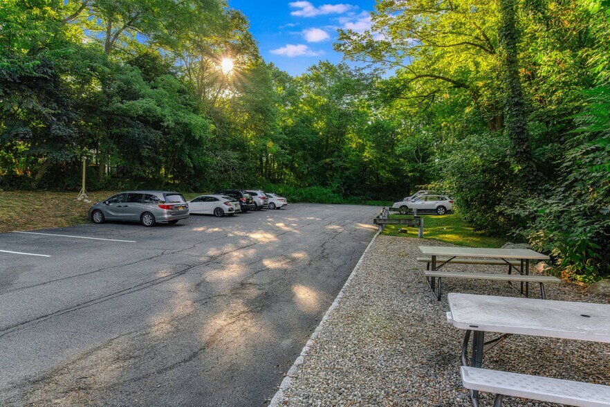 More Photos Of 185 State Route 183, Stanhope Medical For Sale