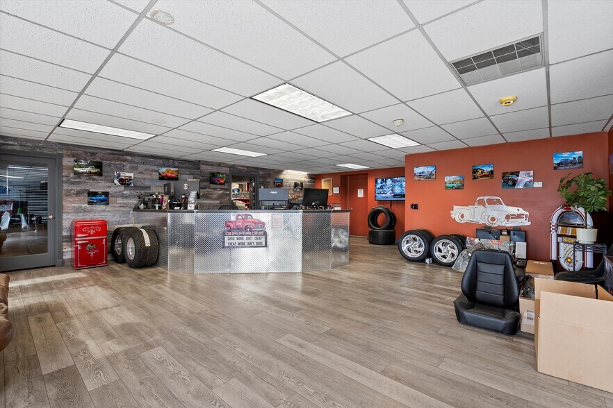 More Photos Of 747 E Highway 193, Layton Showroom For Sale