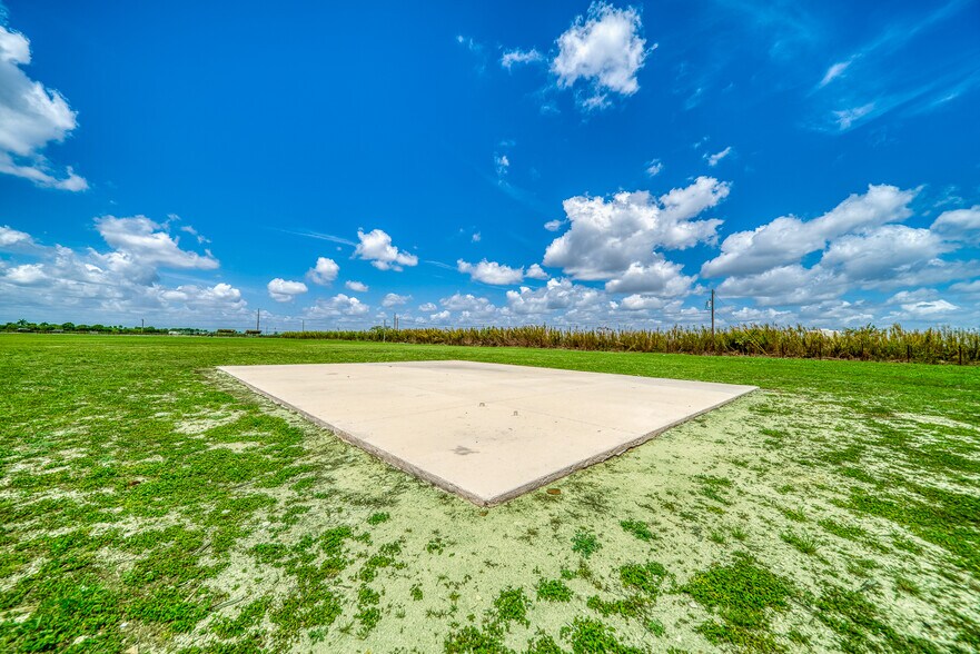 More Photos Of 19604 SW 147th Ave, Miami Land For Lease