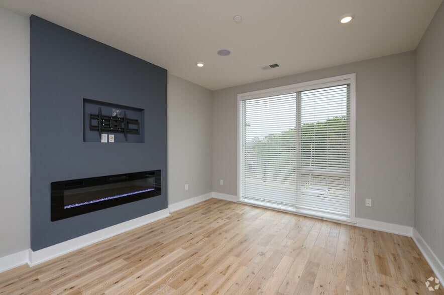 More Photos Of 1000-1038 W Girard Ave, Philadelphia Apartments For Lease