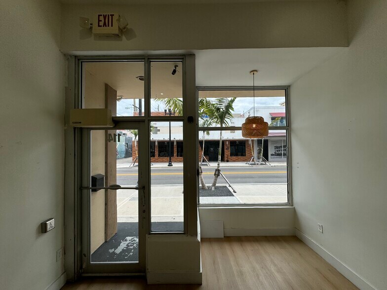 More Photos Of 112-120 S 20th Ave, Hollywood Restaurant For Lease