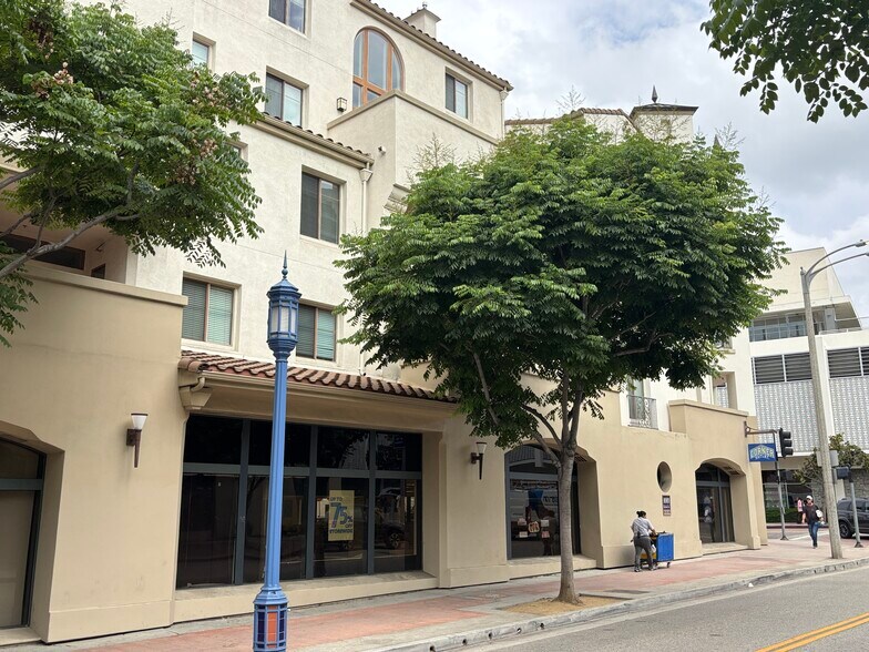 More Photos Of 1001 Glendon Ave, Los Angeles Apartments For Lease