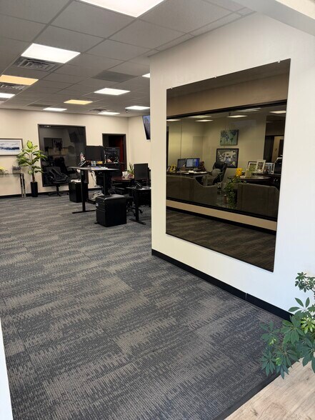 More Photos Of 2210 Hutton Dr, Carrollton Warehouse For Lease