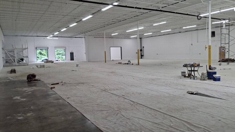 More Photos Of 3843 Highway 41 N, Resaca Distribution For Sale