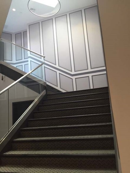 More Photos Of 7001 Amboy Rd, Staten Island General Retail For Lease