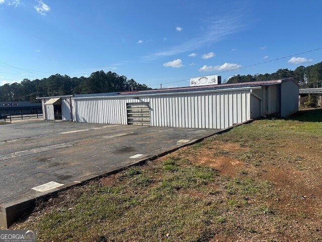 More Photos Of 3336 N Expressway, Griffin Industrial For Sale