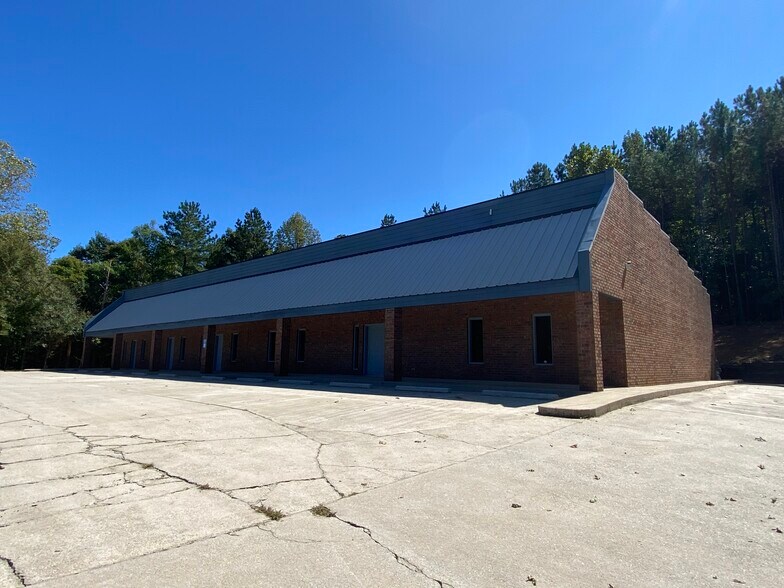 More Photos Of 232-236 Industrial Park Dr, Commerce Office For Lease