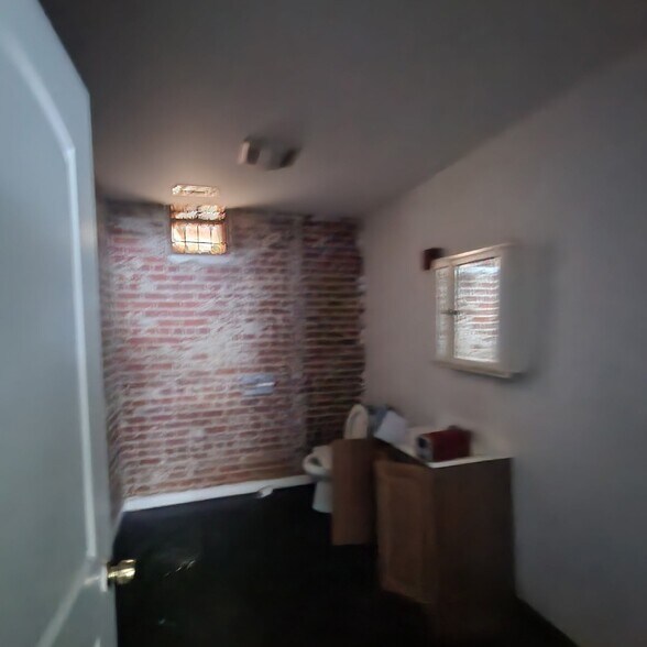 More Photos Of 2290-2310 Cascade Rd SW, Atlanta Unknown For Lease