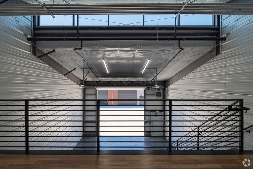 More Photos Of 7542 S Potomac St, Centennial Flex For Sale