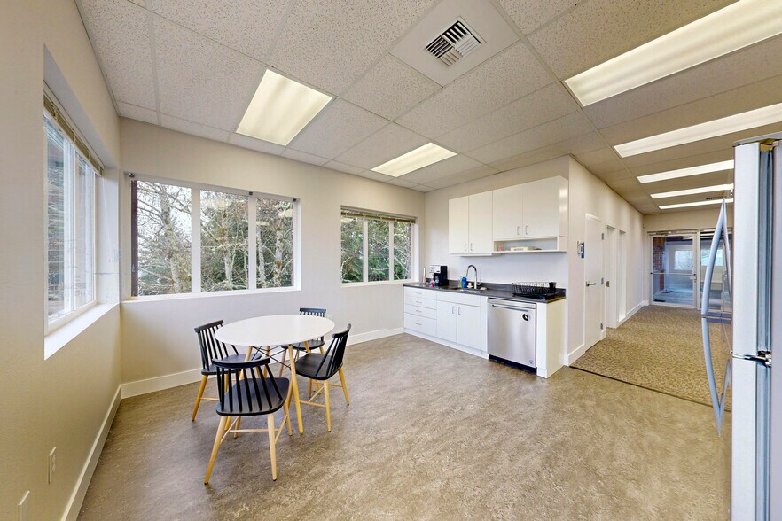 More Photos Of 1760 Barnes Blvd SW, Olympia Office For Sale