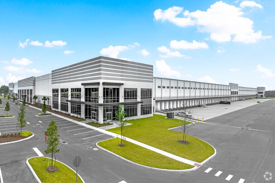 More Photos Of Charlie Taylor Rd @ Frontage Rd, Plant City Unknown For Lease