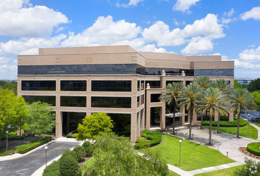 More Photos Of 10151 Deerwood Park Blvd, Jacksonville Office For Lease