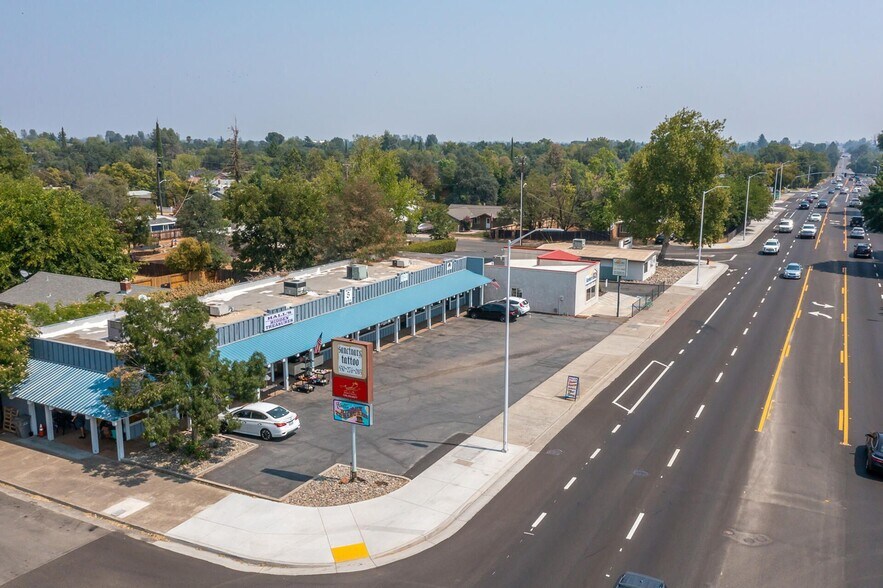 More Photos Of 1556 Hartnell Ave, Redding Office For Sale