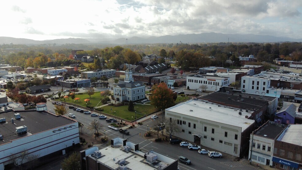 More Photos Of 117 E Union St, Morganton General Retail For Sale