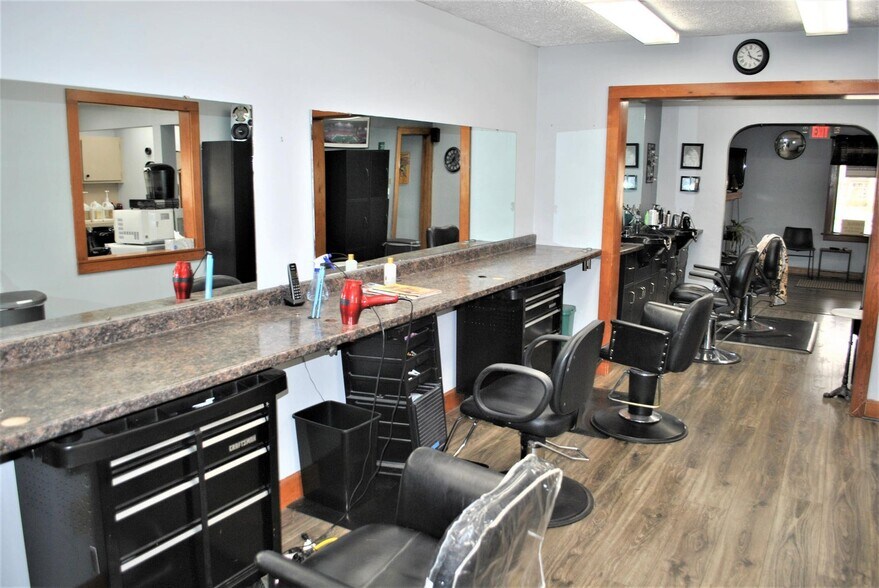 More Photos Of 5424 W Broad St, Columbus Storefront Retail Residential For Lease