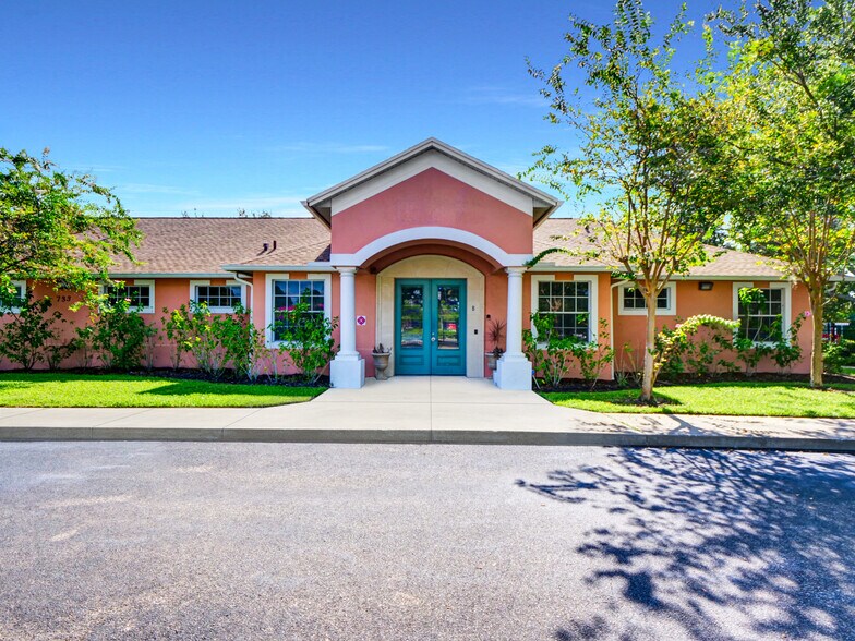 More Photos Of 733 S Goldenrod Rd, Orlando Medical For Lease