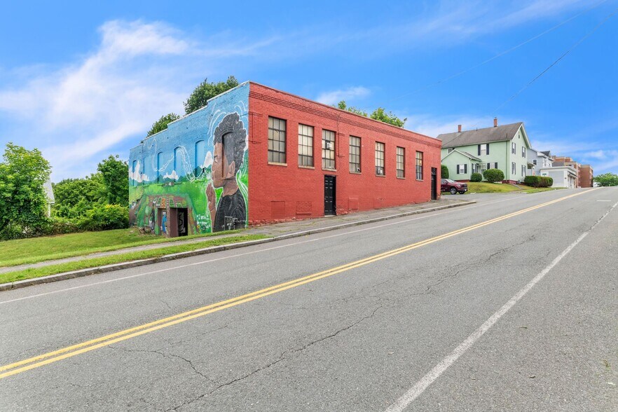 More Photos Of 260 Columbus Ave, Pittsfield Storefront Retail Office For Sale