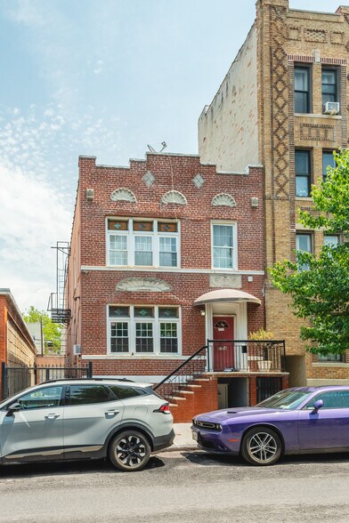 More Photos Of 195 30th St, Brooklyn Apartments For Sale