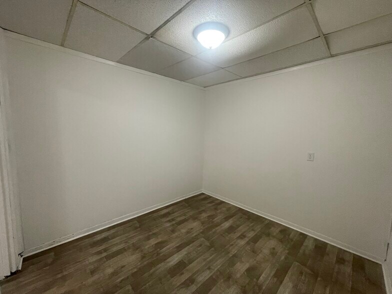 More Photos Of 1538-1542 Main St, Ramseur Storefront Retail Office For Lease