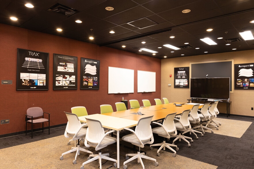 More Photos Of 6240 W 54th Ave, Arvada Research And Development For Lease